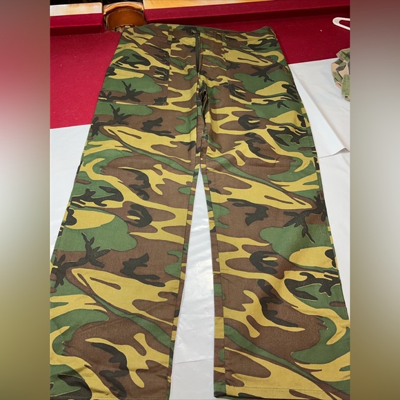 Green Tan Black CAMO Pants ARMY Camouflage Adjustable Waist USA Cotton Mens MED - Picture 13 of 15